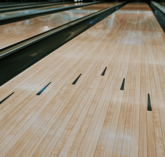Ten pin bowling lane representing analogy of facipulation